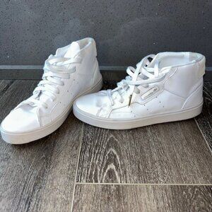 Women's Originals Sleek Mid Casual Sneakers Size 8 Gently Used